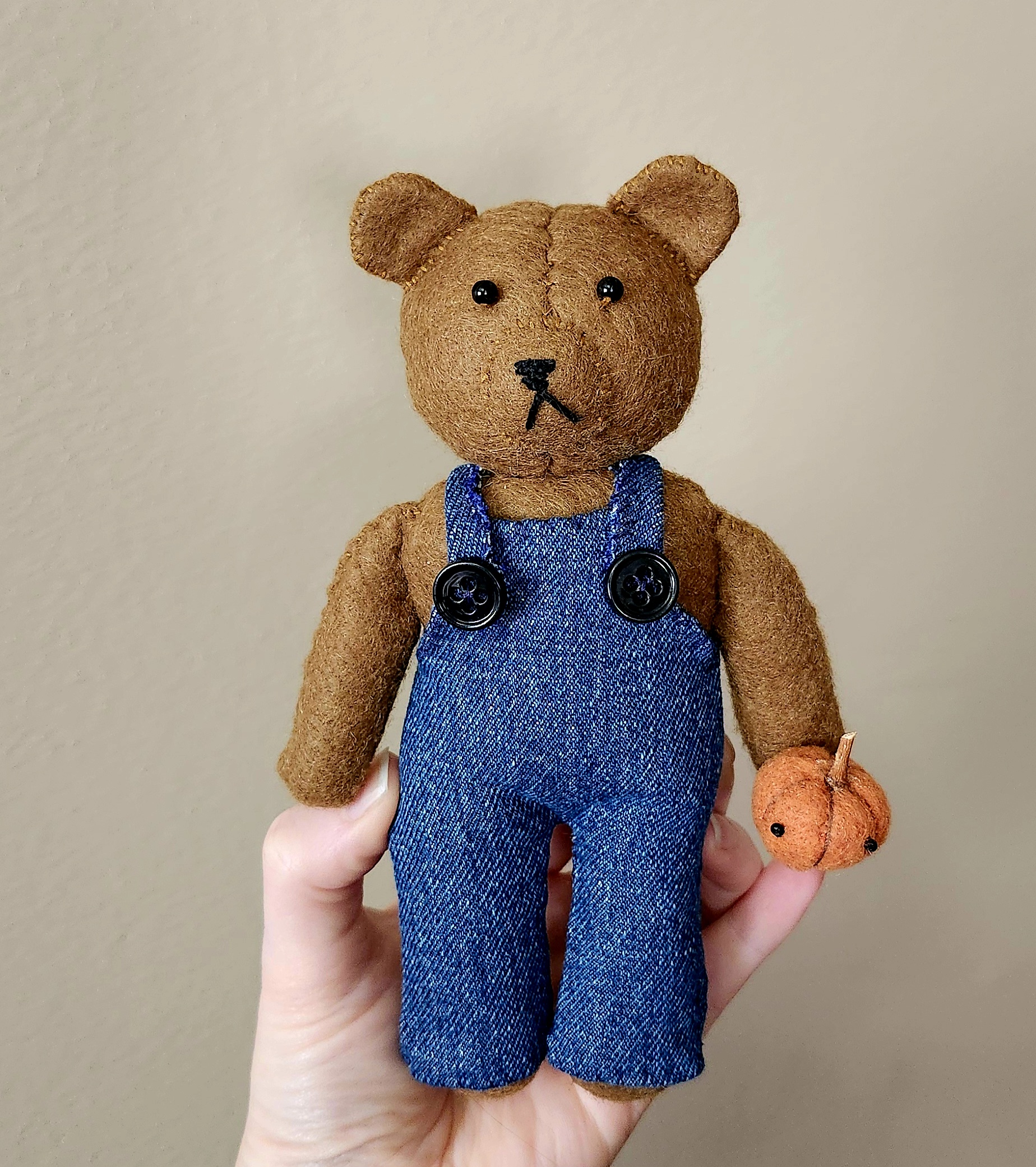 Play & Pretend - featured piece